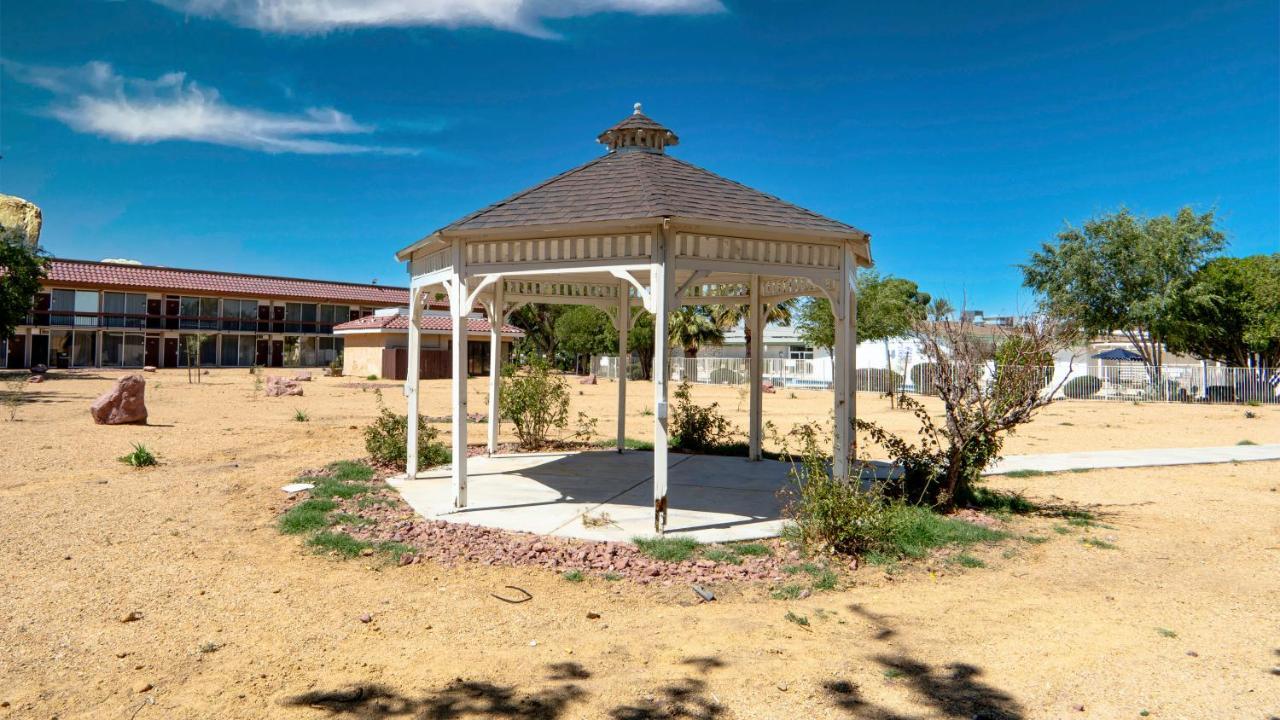 G T Hotels Inn & Suites Extended Stay Victorville Exteriör bild